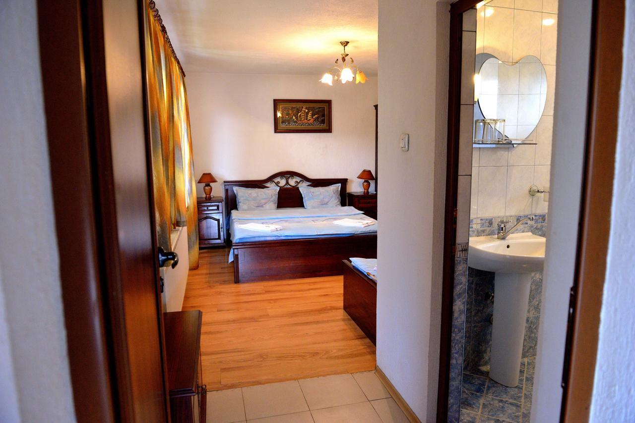 Guest House Mavrudieva Koprivshtitsa Eksteriør billede