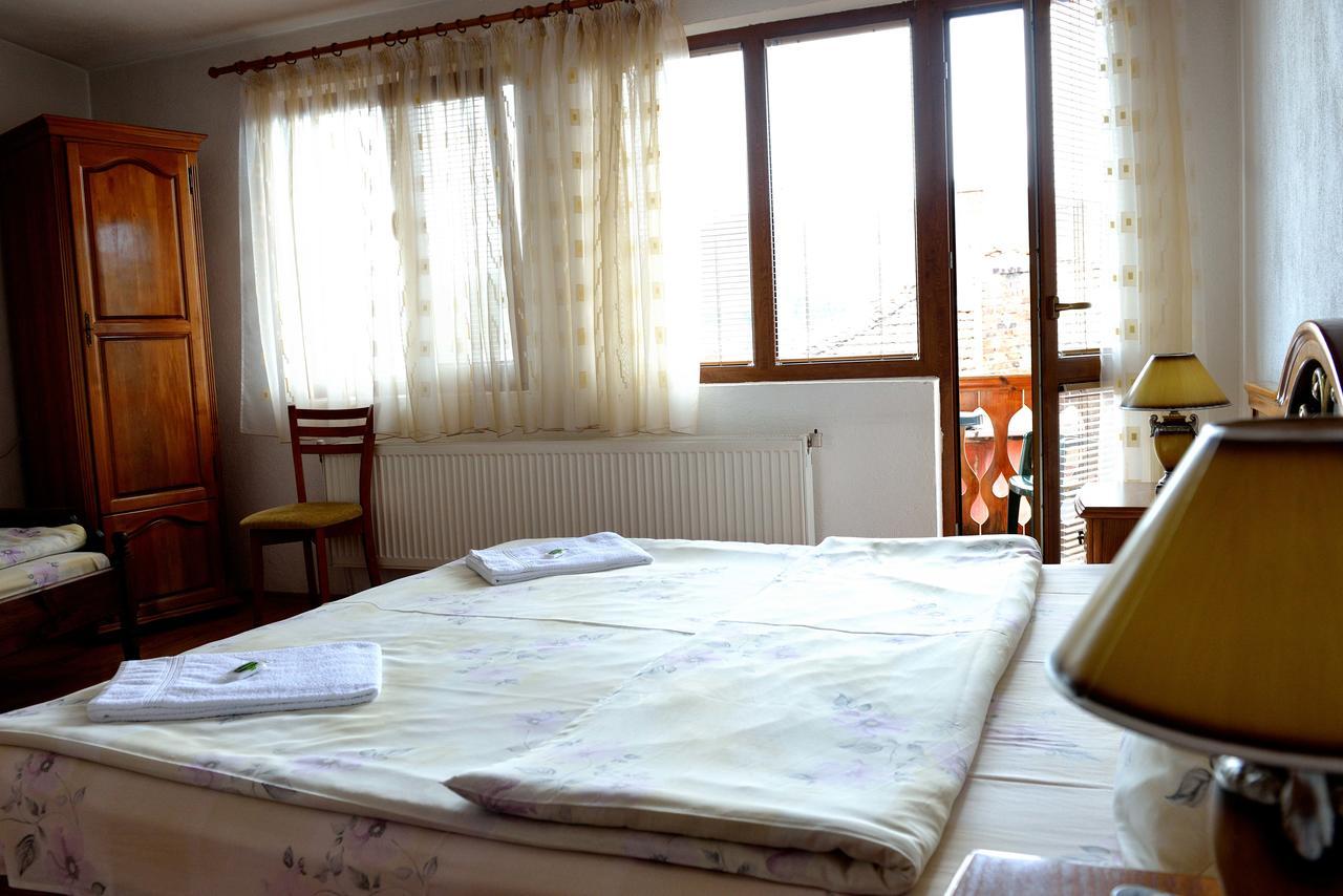 Guest House Mavrudieva Koprivshtitsa Eksteriør billede